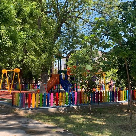 Central Park Apartment كونستانتا المظهر الخارجي الصورة